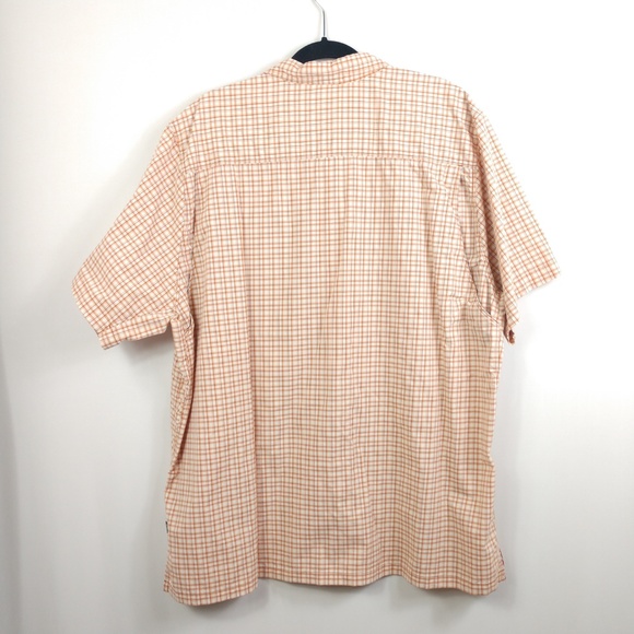 The North Face Button Down Shirt w/ Mesh Lining - Picture 6 of 6